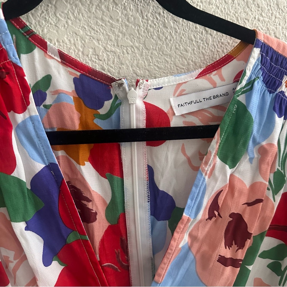 NWT Faithfull the Brand Red Pink Floral Puff Sleeve Midi dress size 4 small - Picture 5 of 7